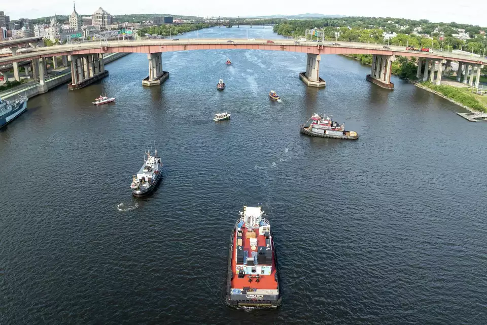 Photos: Tugboats parade on the Hudson River in Waterford